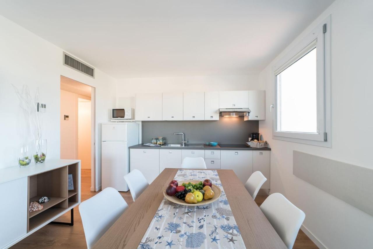 Appartamenti Torre Bianca Lignano Sabbiadoro Kültér fotó